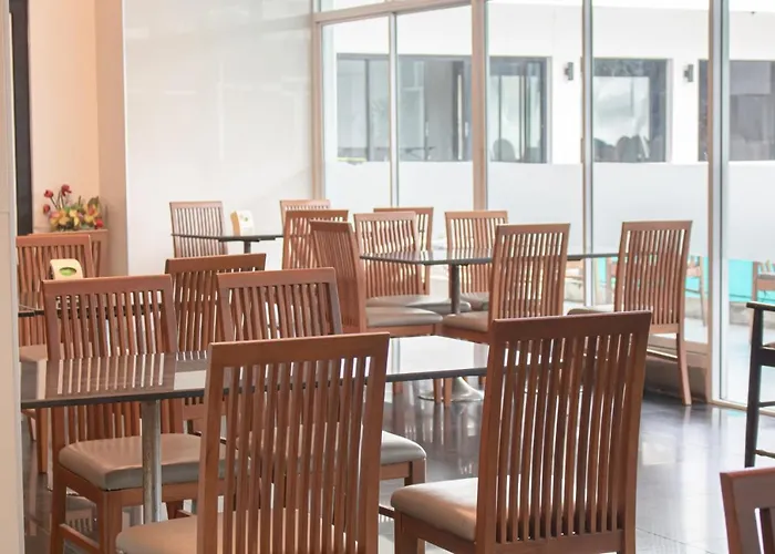 Avana Hotel And Convention Centre Sha Extra Plus